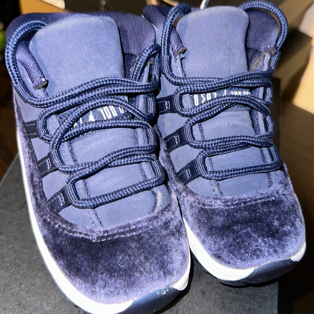 Jordan 11